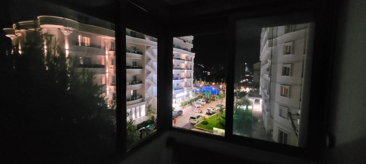 Orange Apartment Голем Екстериор снимка
