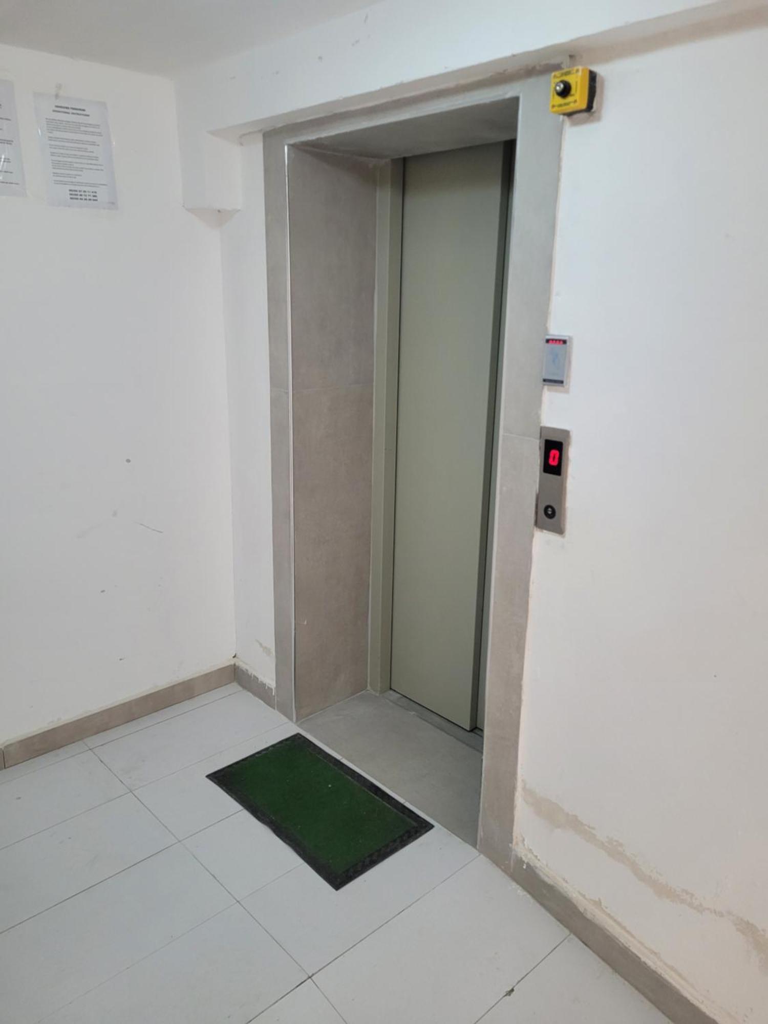 Orange Apartment Голем Екстериор снимка