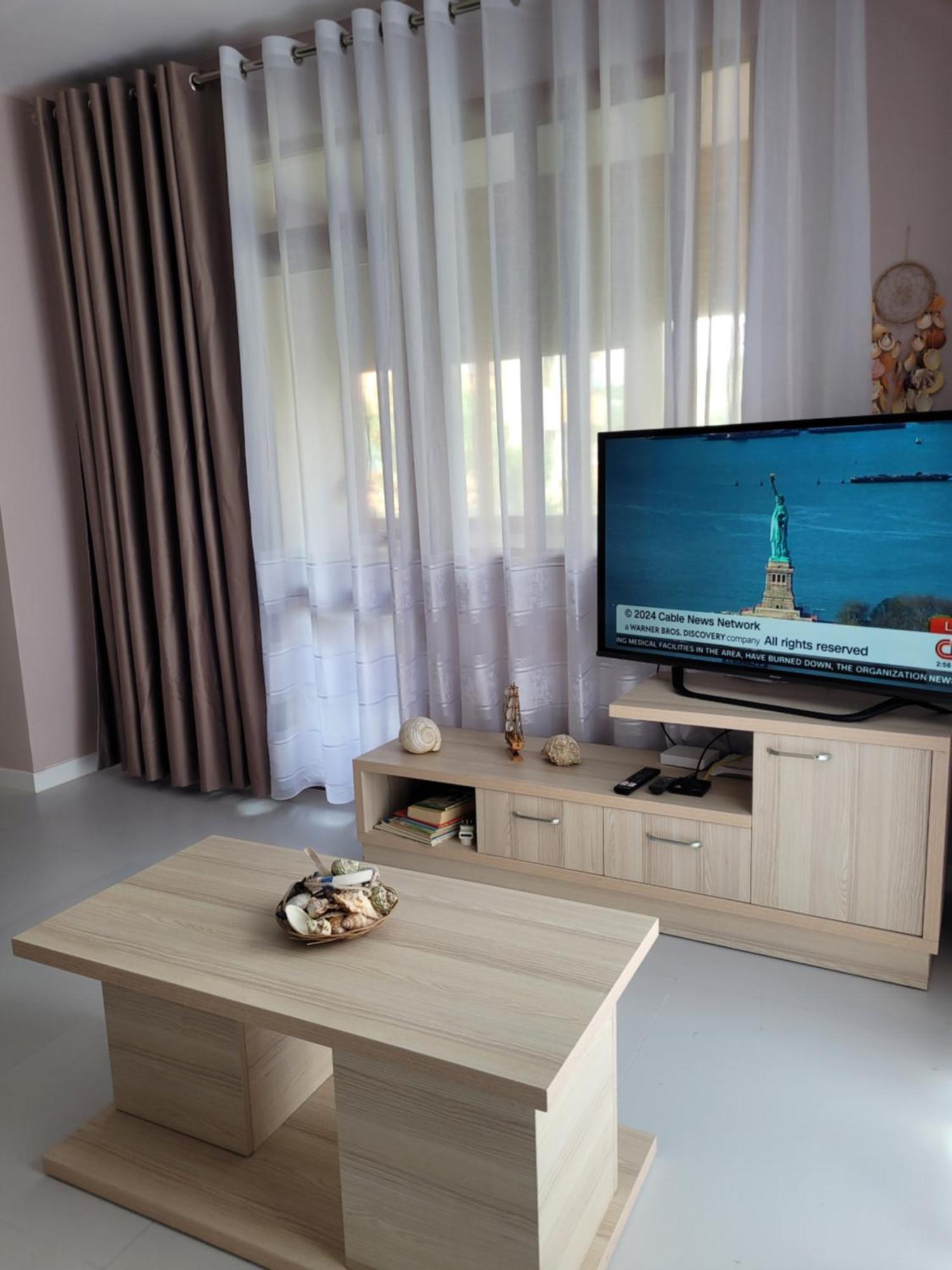 Orange Apartment Голем Екстериор снимка