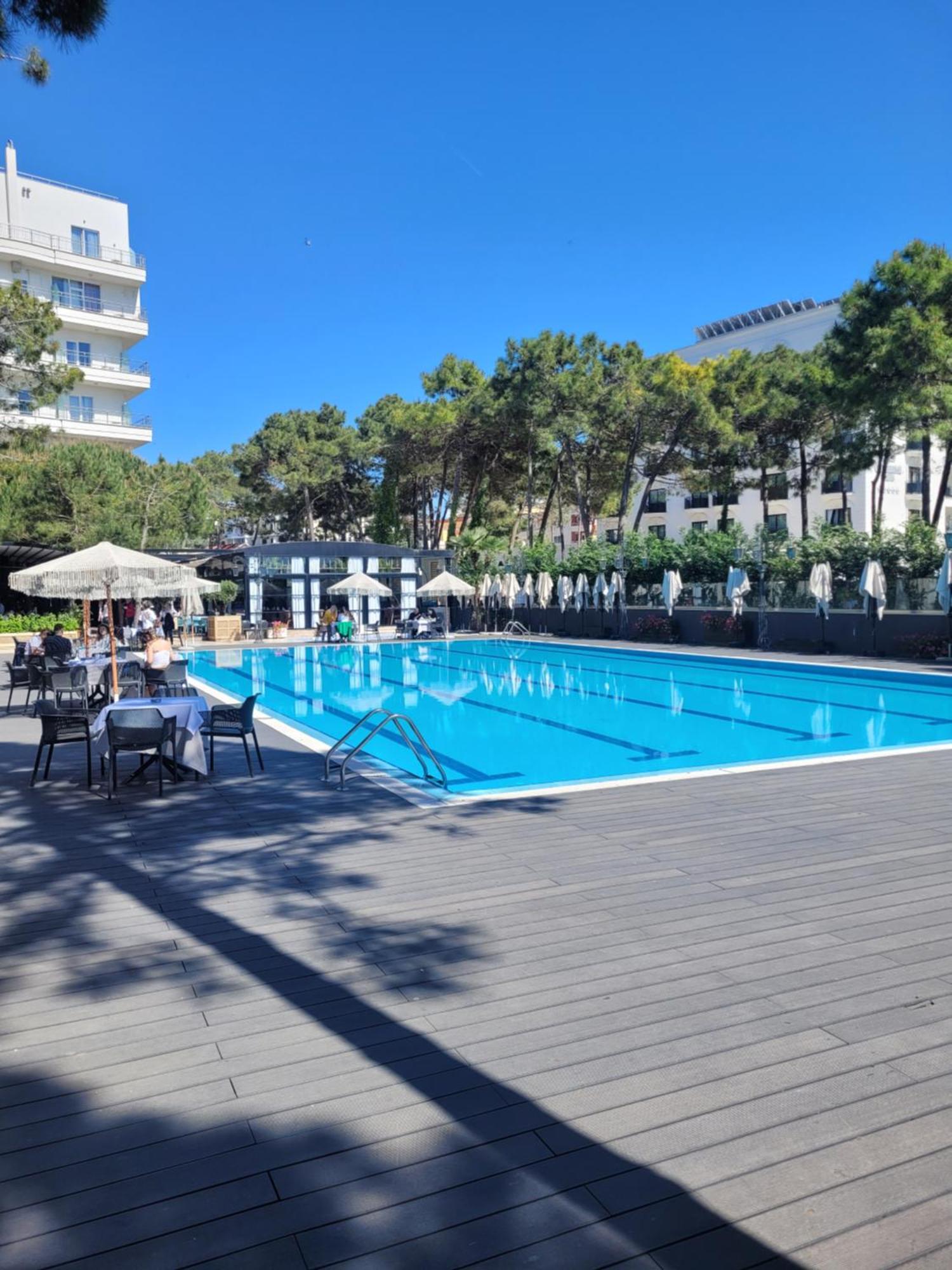 Orange Apartment Голем Екстериор снимка