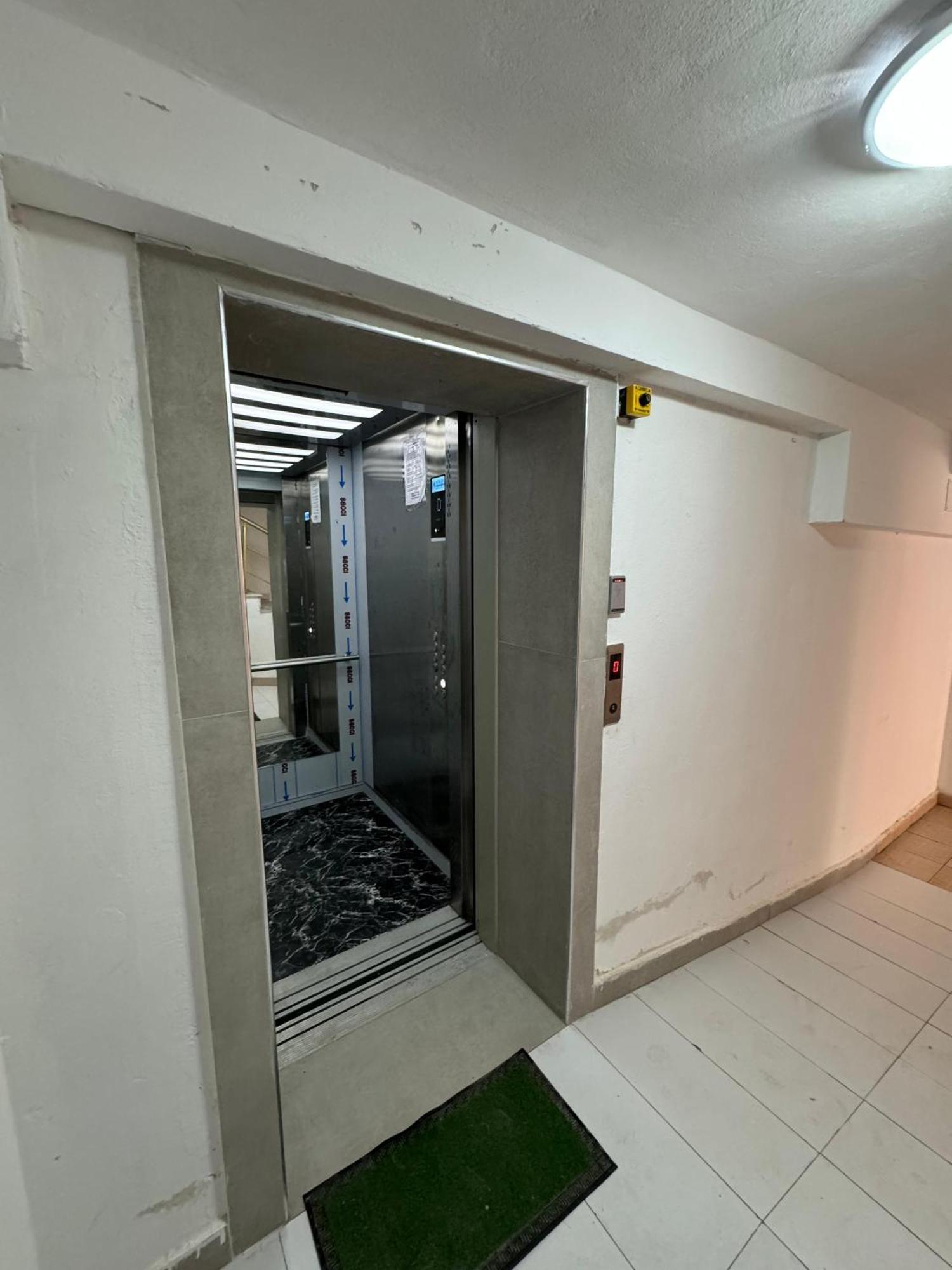 Orange Apartment Голем Екстериор снимка
