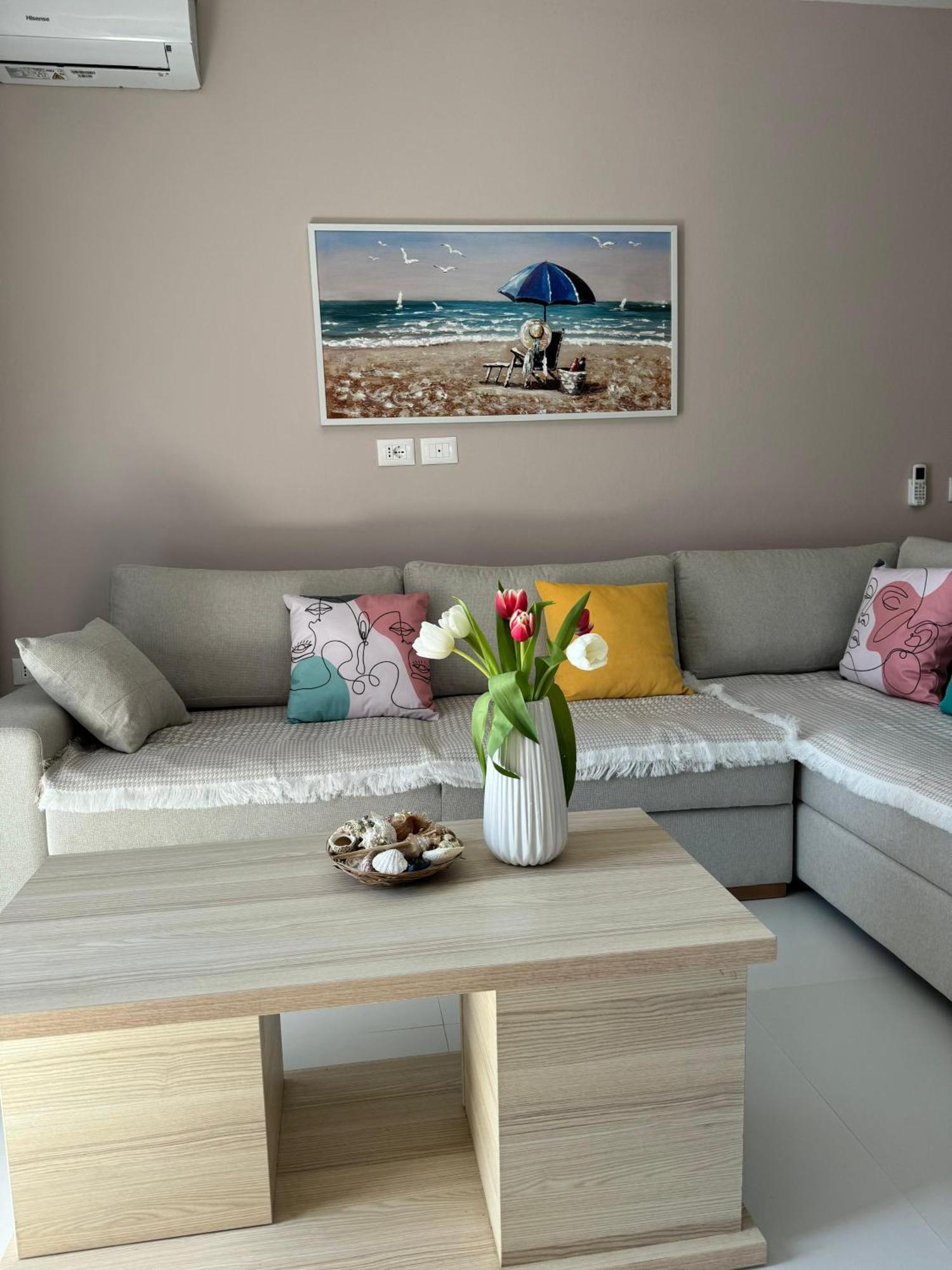 Orange Apartment Голем Екстериор снимка